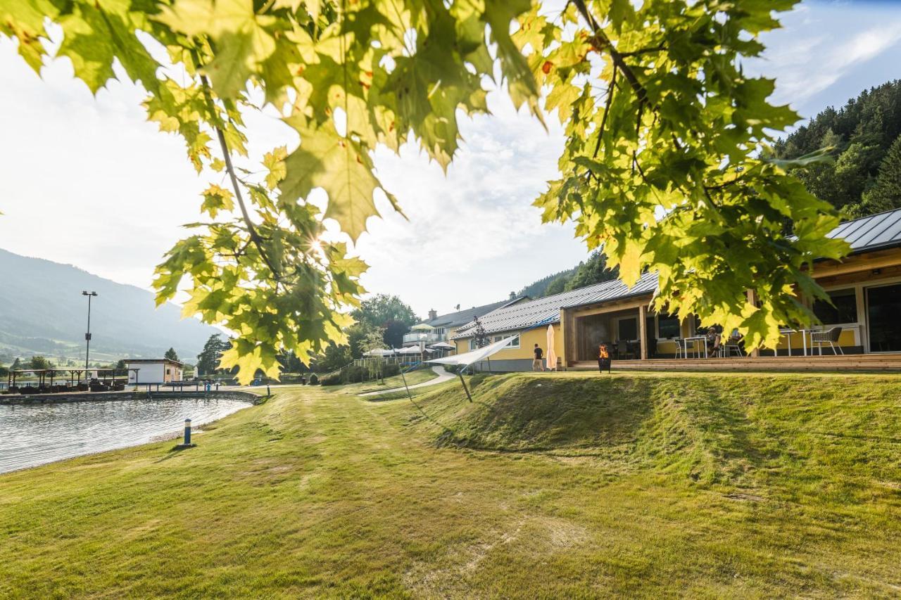 Chalets Am Badesee Lassing Lassing  Exterior photo